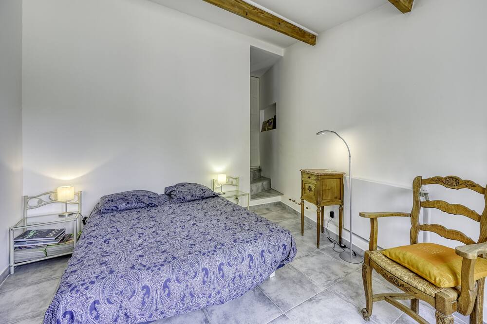 Photo of Bedroom in Cadenet