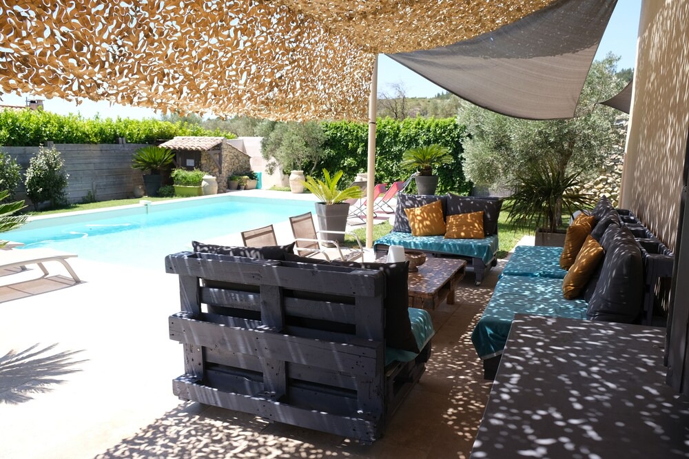 Photo of Outdoor in Aureille