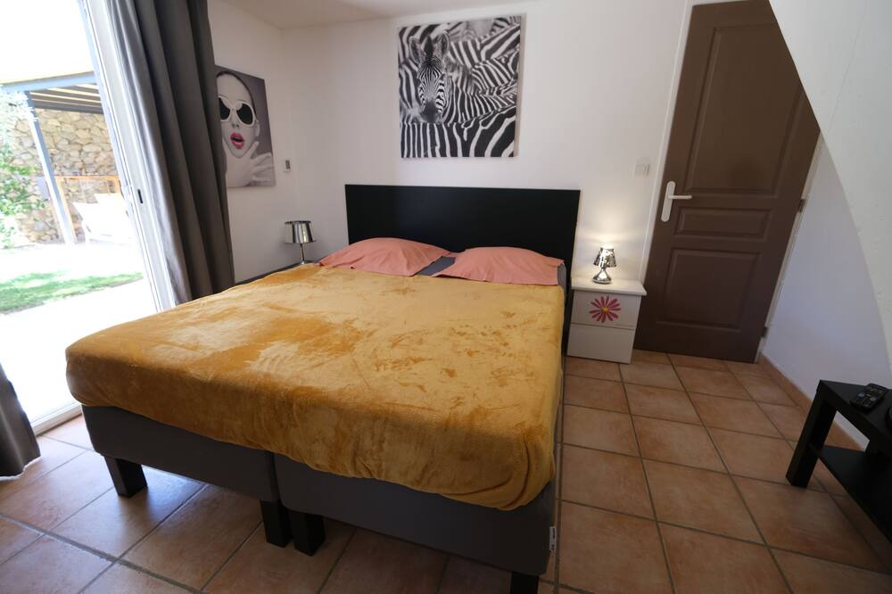 Photo of Bedroom in Aureille