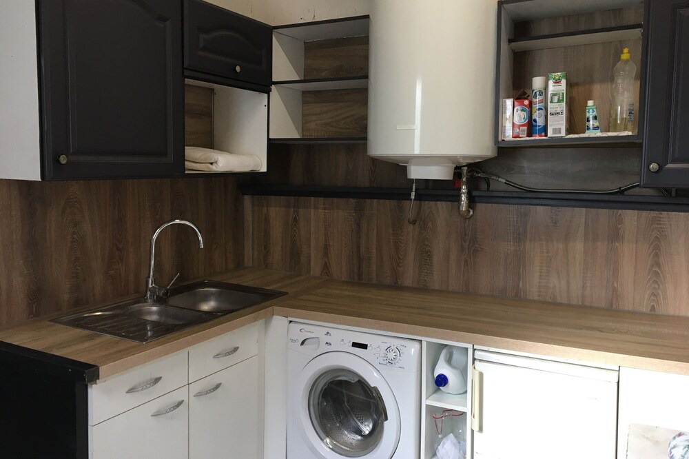 Photo of Kitchen in L'Isle-sur-la-Sorgue