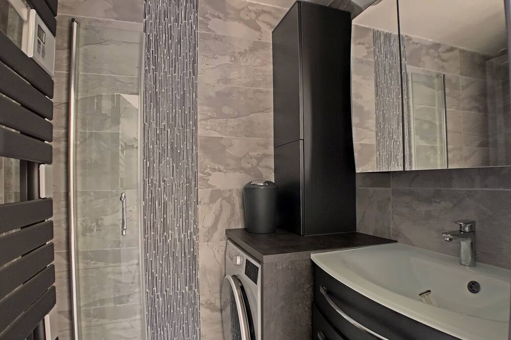 Photo of Bathroom in Saintes-Maries-de-la-Mer