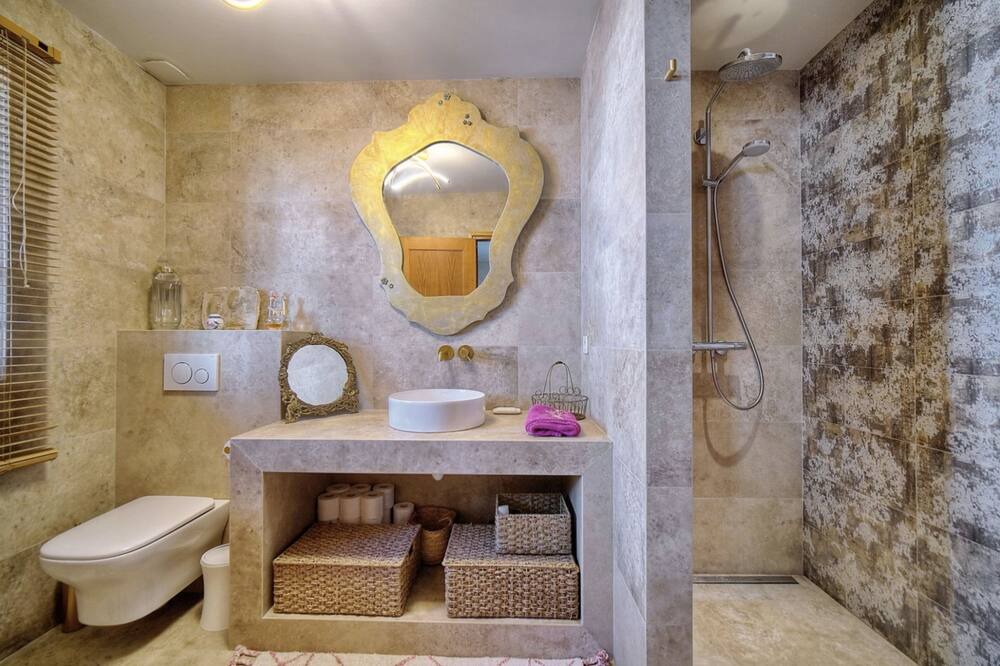 Photo of Bathroom in La Croix des Gardes