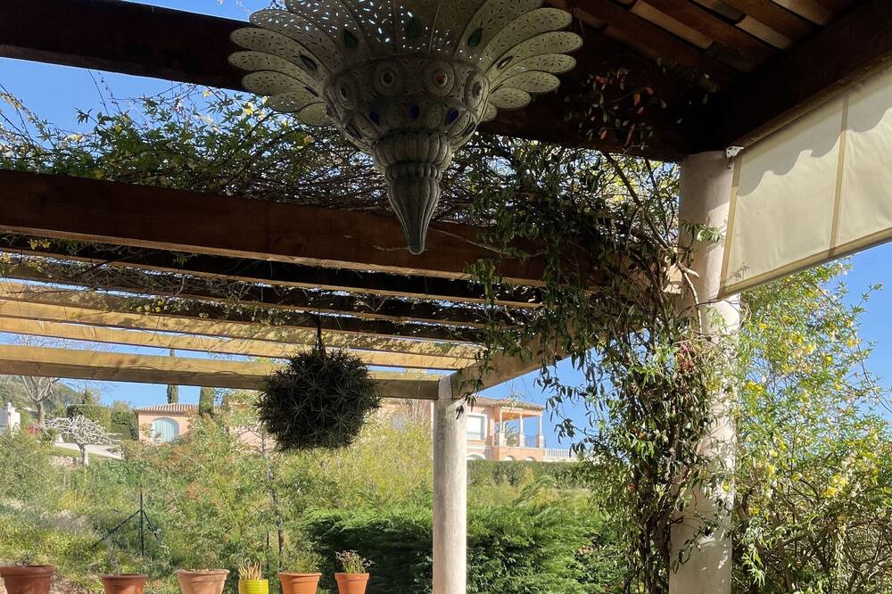 Photo of Patio Balcony in La Croix des Gardes