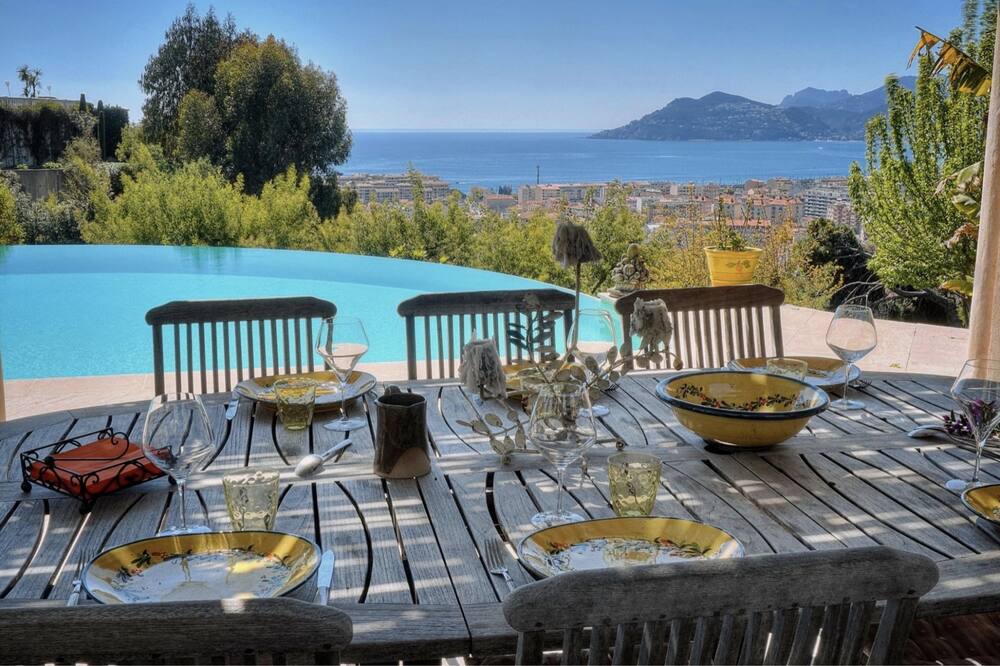 Photo of Patio Balcony in La Croix des Gardes