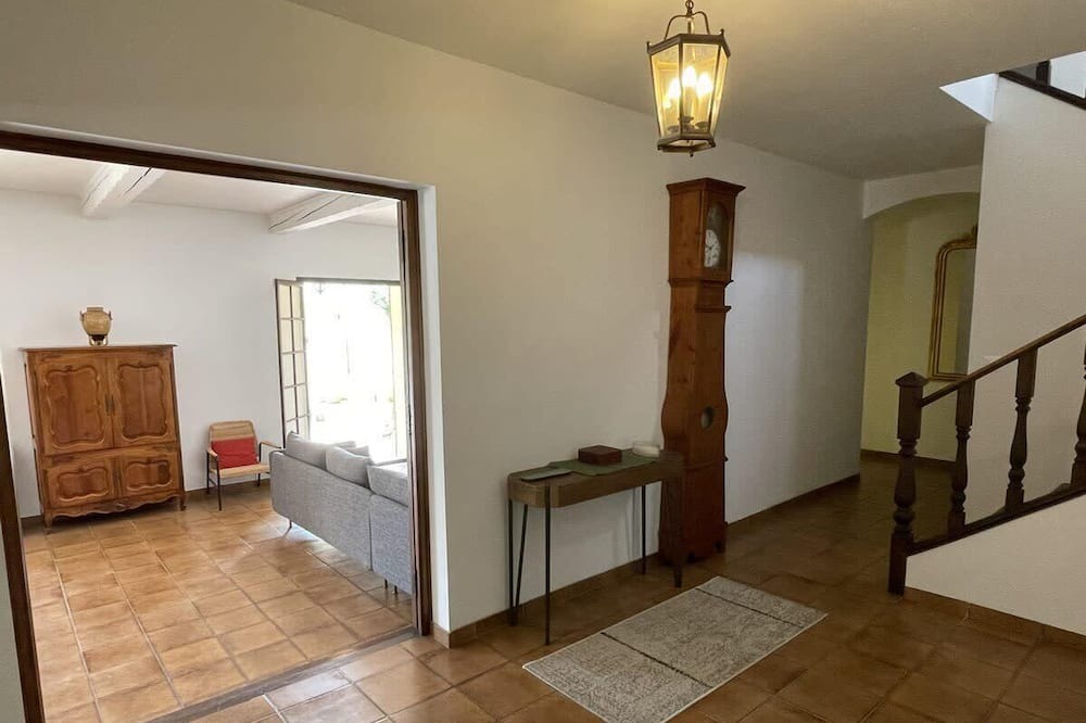 Photo of Bedroom in Lambesc