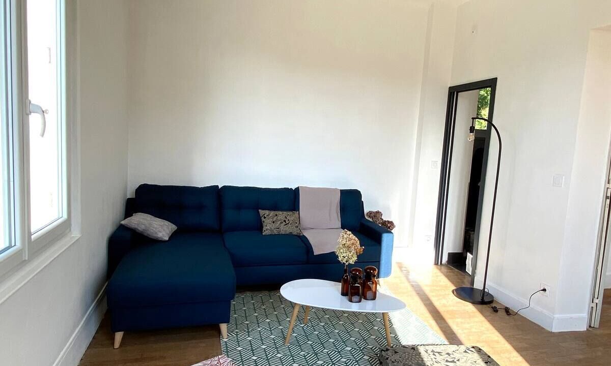 Photo of Livingroom in Valence