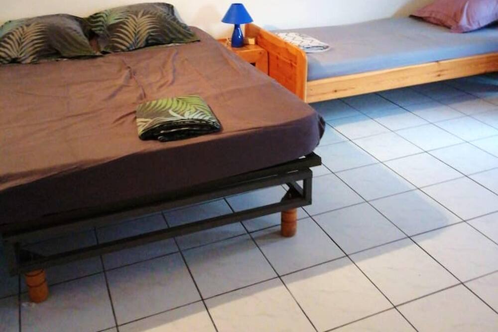 Photo of Livingroom in Montfavet
