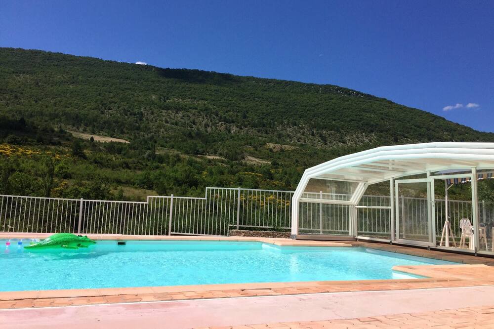Photo of Outdoor in Sias