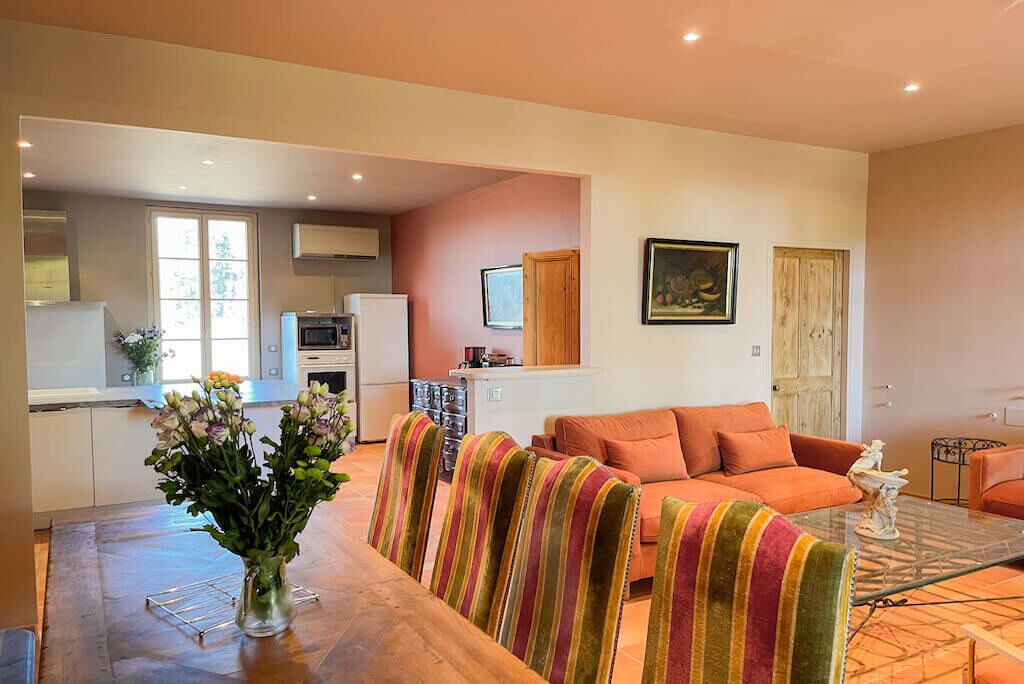 Photo of Livingroom in Maillane