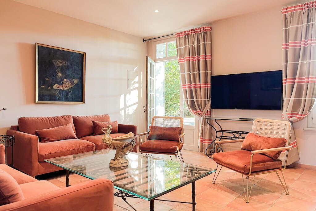 Photo of Livingroom in Maillane