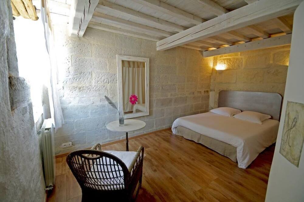 Photo of Bathroom in Barbentane