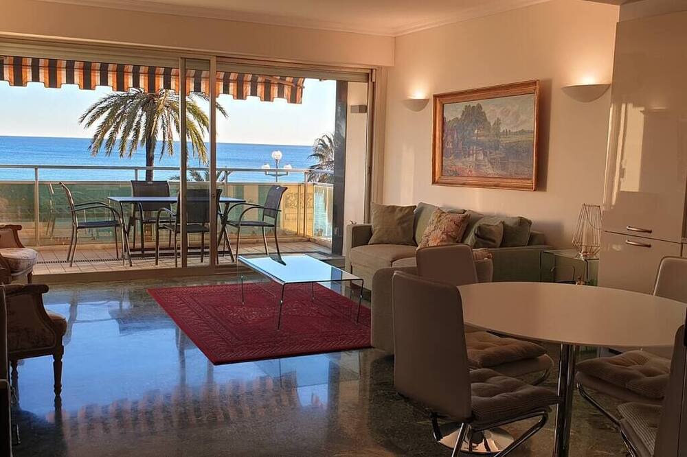 Photo of Livingroom in Carre d'Or