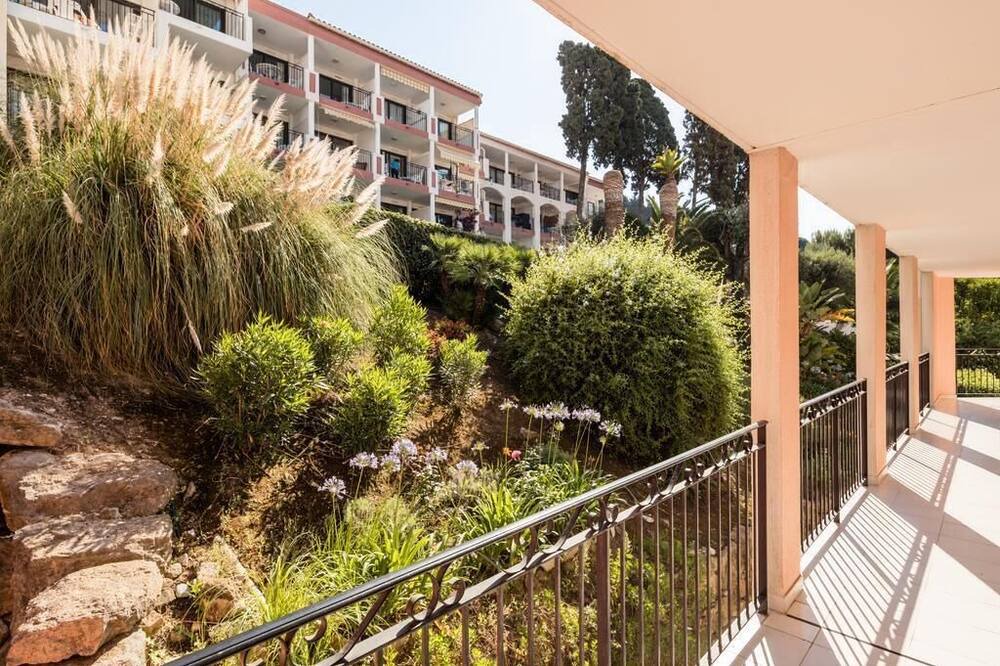 Photo of Patio Balcony in Villefranche-sur-Mer