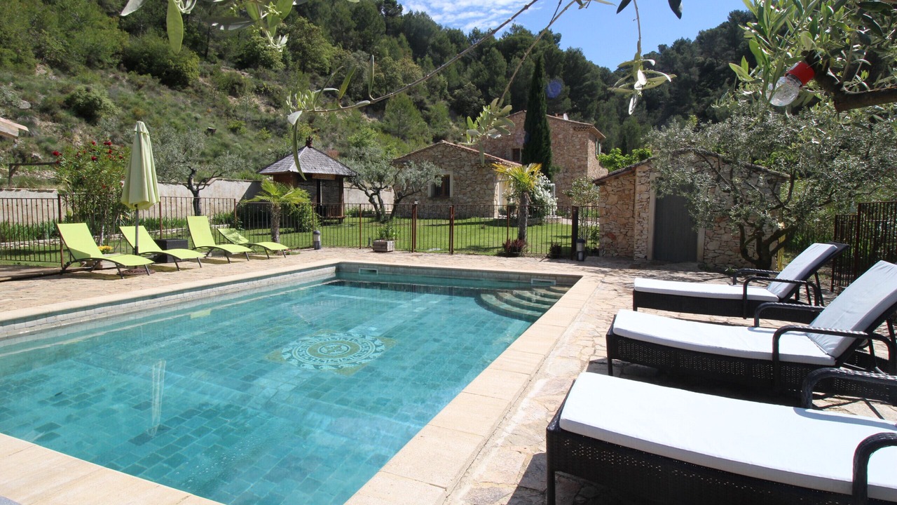 Photo of Outdoor in Caromb