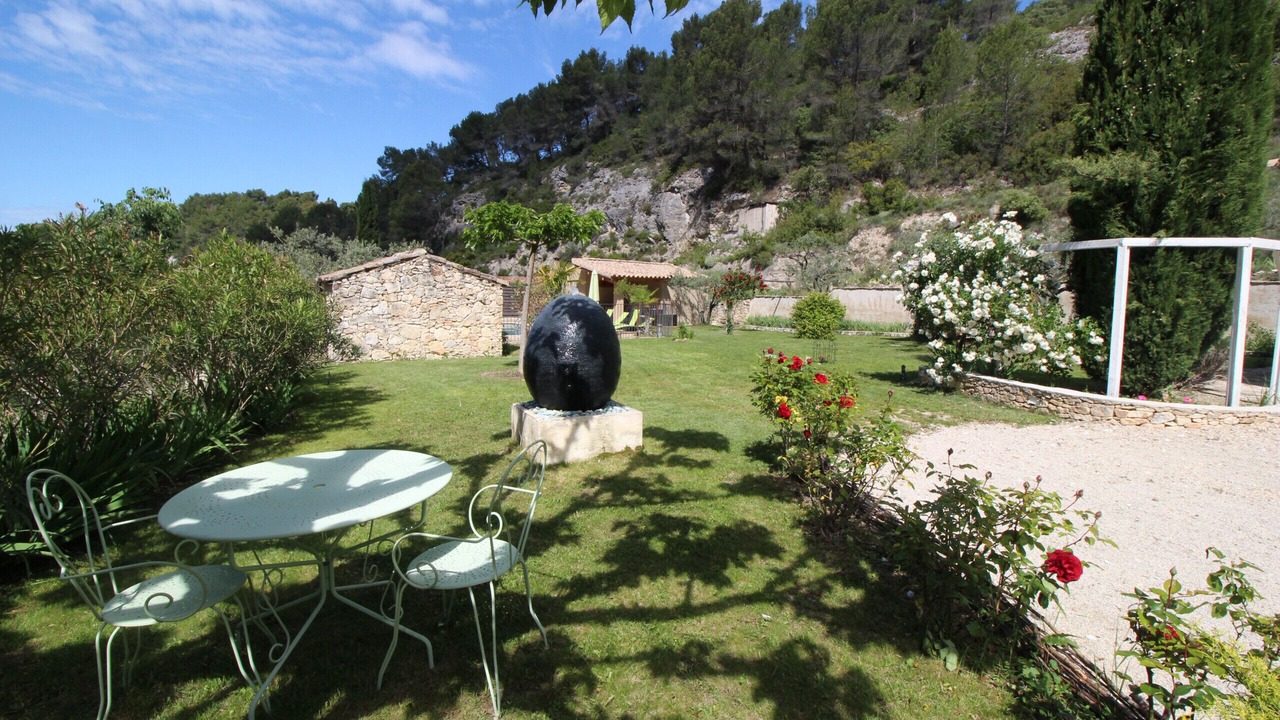 Photo of Outdoor in Caromb