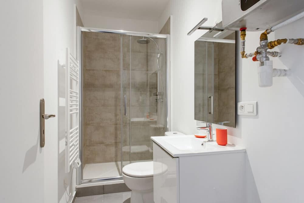 Photo of Bathroom in Lepante Quarter