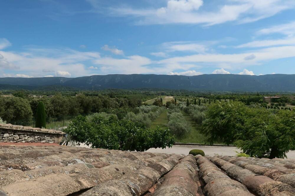 Photo of Others in Gordes