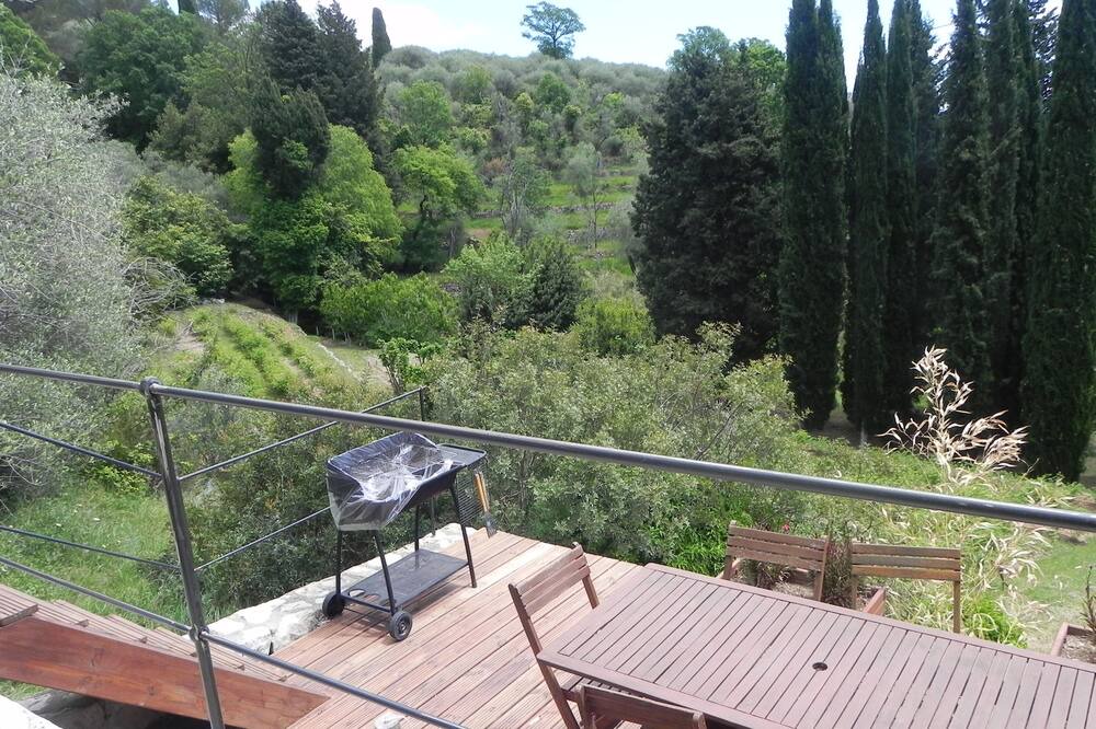 Photo of Patio Balcony in Speracedes