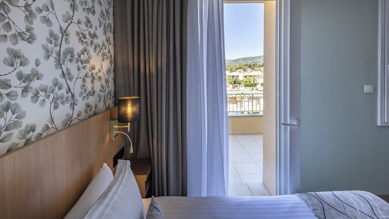 Photo of Bedroom in Sanary-sur-Mer