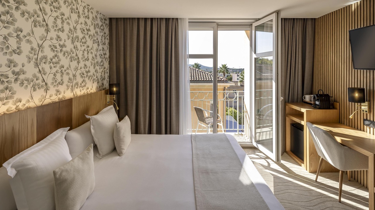 Photo of Bedroom in Sanary-sur-Mer