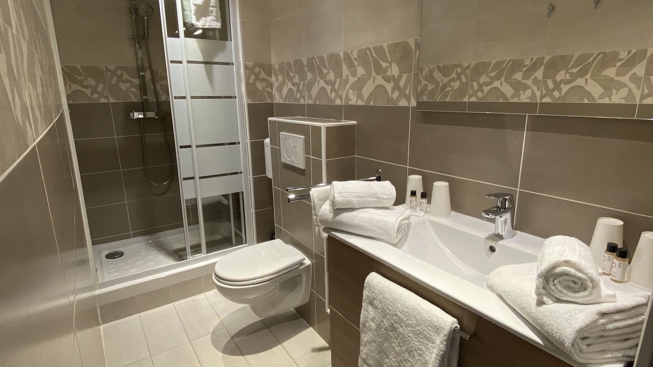 Photo of Bathroom in Thermal