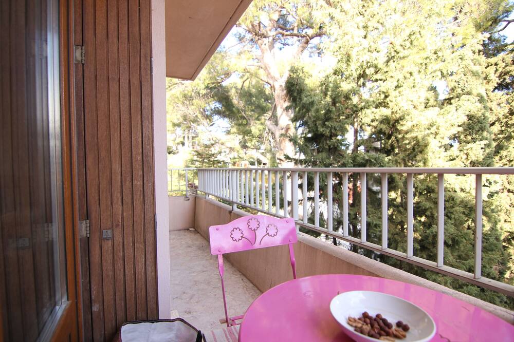 Photo of Patio Balcony in Sanary-sur-Mer