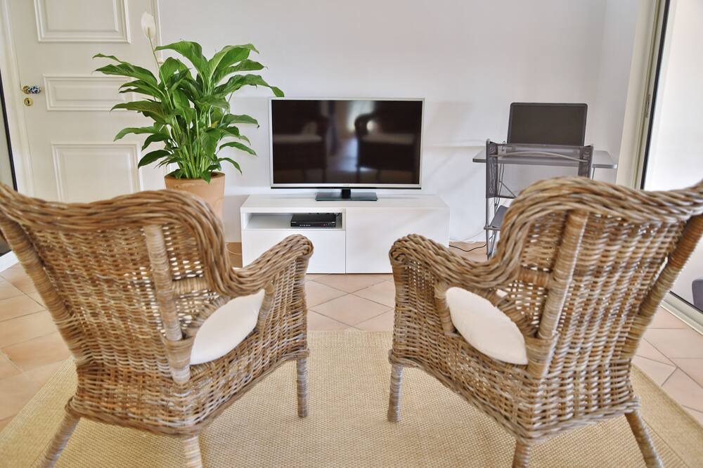 Photo of Livingroom in Carry-le-Rouet