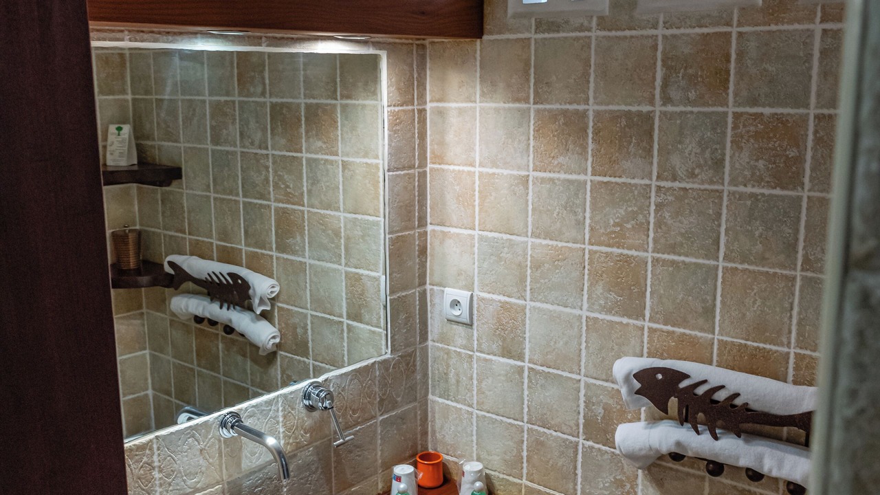 Photo of Bathroom in Moules-et-Baucels