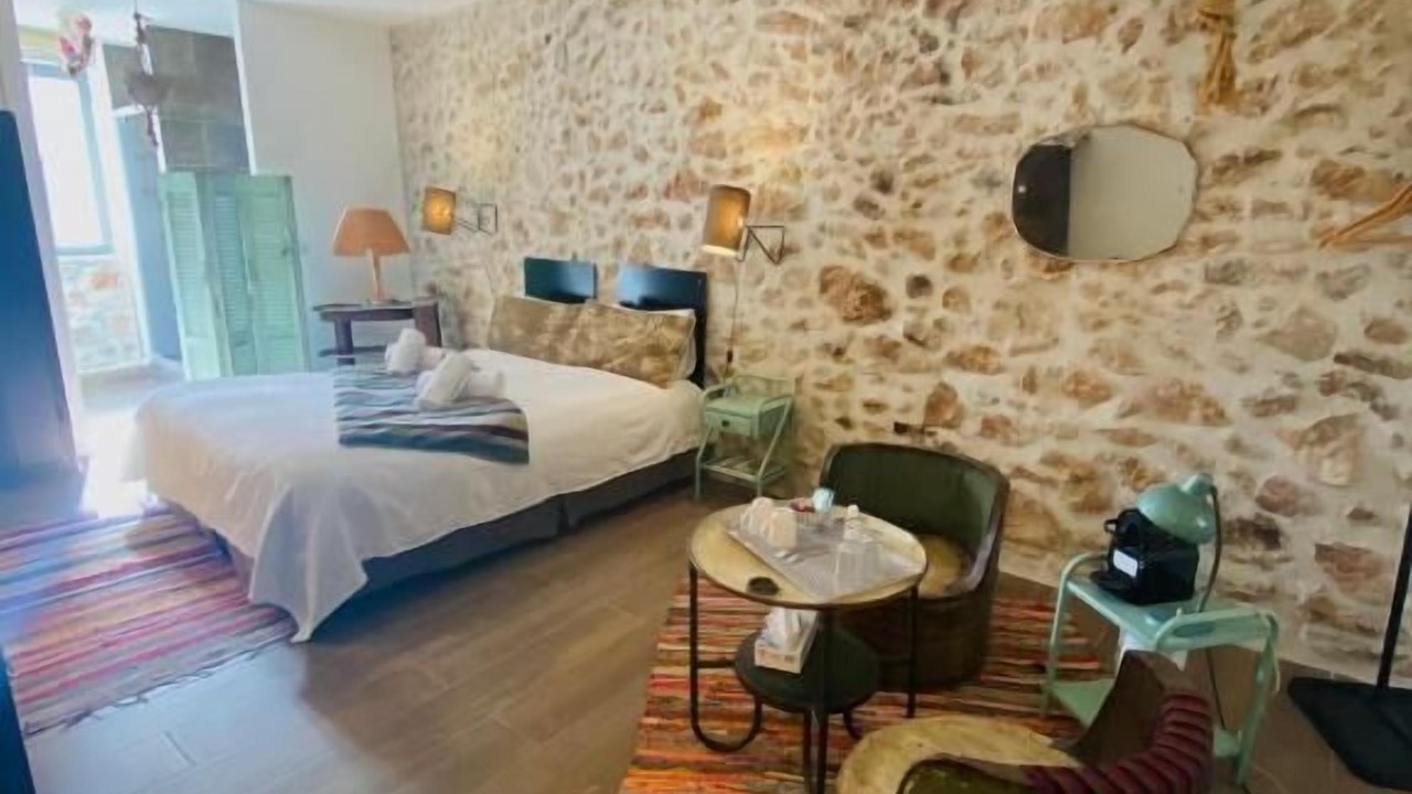 Photo of Bedroom in Sanary-sur-Mer
