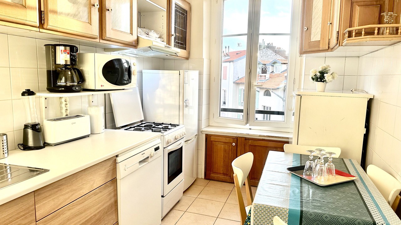 Photo of Kitchen in Vernier