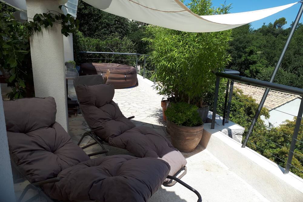 Photo of Patio Balcony in Le Thoronet