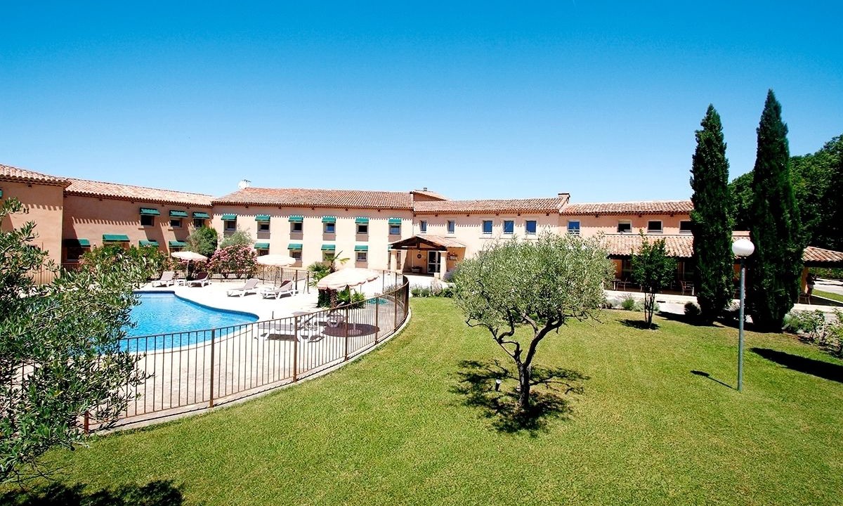 Photo of Outdoor in La Roque-d'Antheron