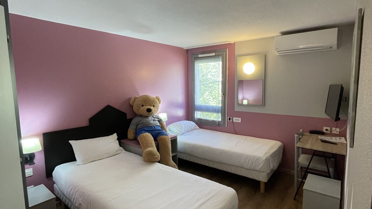 Photo of Bedroom in Gap
