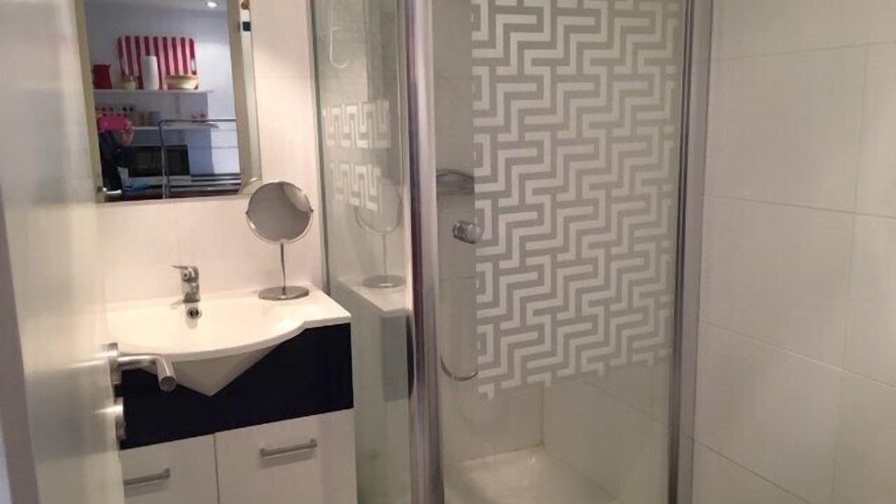 Photo of Bathroom in Le Lavandou