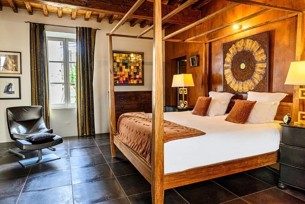 Photo of Bedroom in L'Isle-sur-la-Sorgue