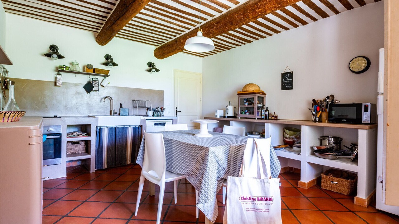 Photo of Kitchen in Uchaux