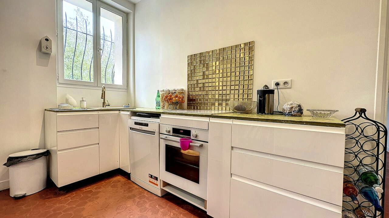 Photo of Kitchen in California - Pezou