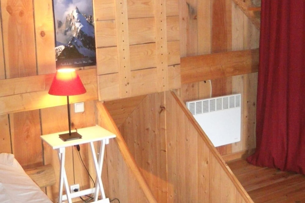 Photo of Bedroom in Bagnols-sur-Ceze