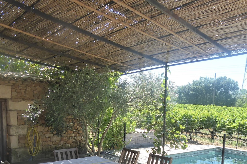 Photo of Patio Balcony in Bagnols-sur-Ceze