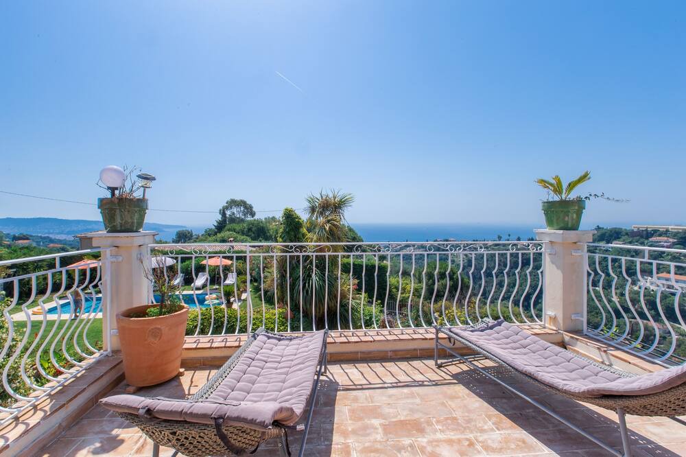 Photo of Patio Balcony in Ventabrun