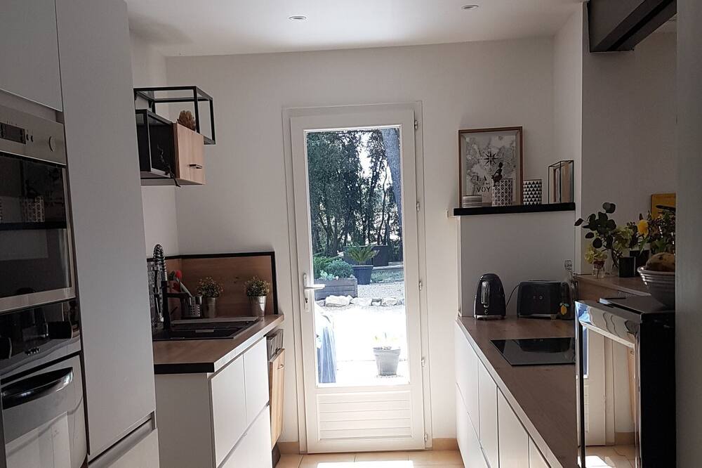 Photo of Kitchen in Lambesc