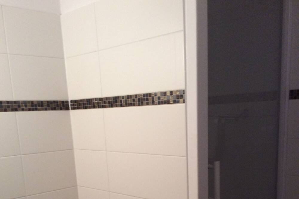 Photo of Bathroom in Cannes Old Town