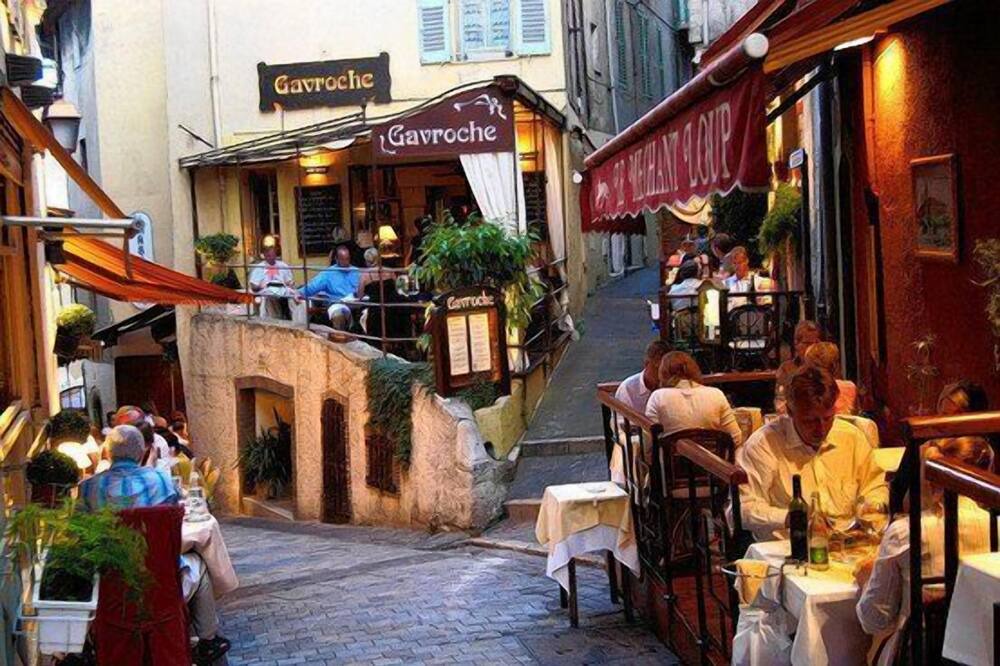 Photo of Outdoor in Cannes Old Town