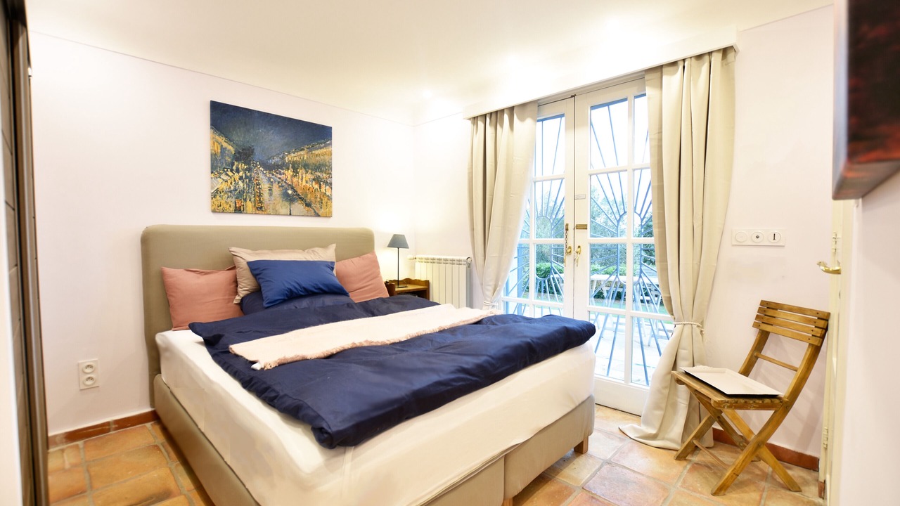 Photo of Bedroom in Theoule-Superieur