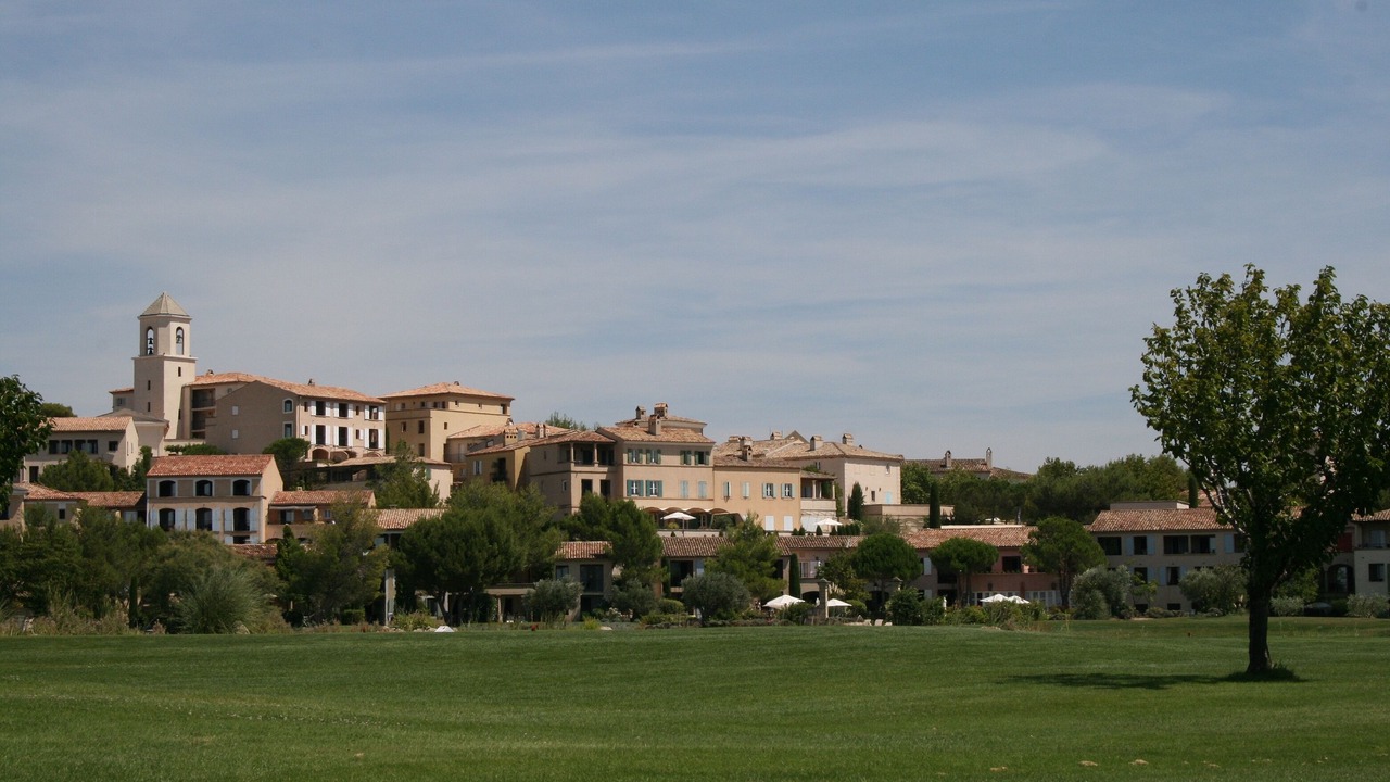 Photo of Outdoor in Pont Royal