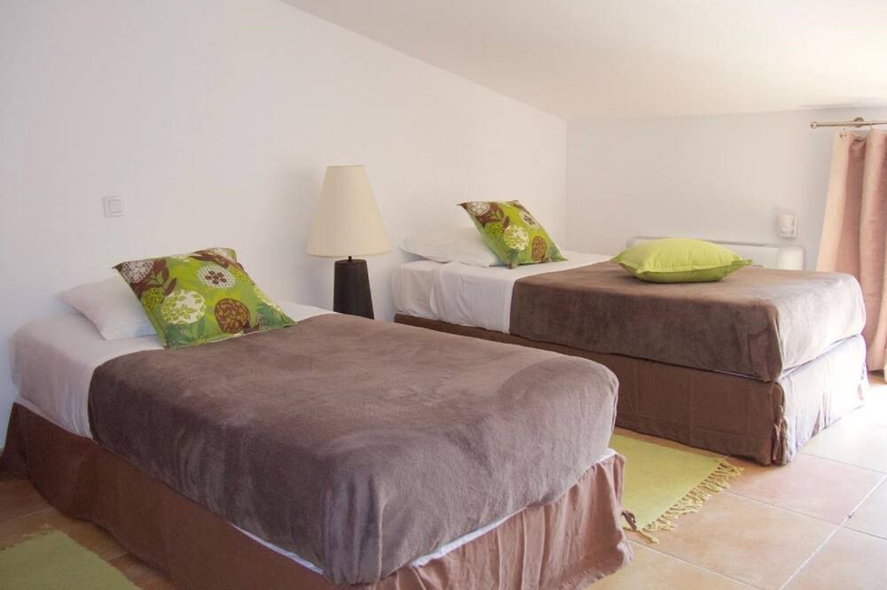 Photo of Bedroom in Aubagne