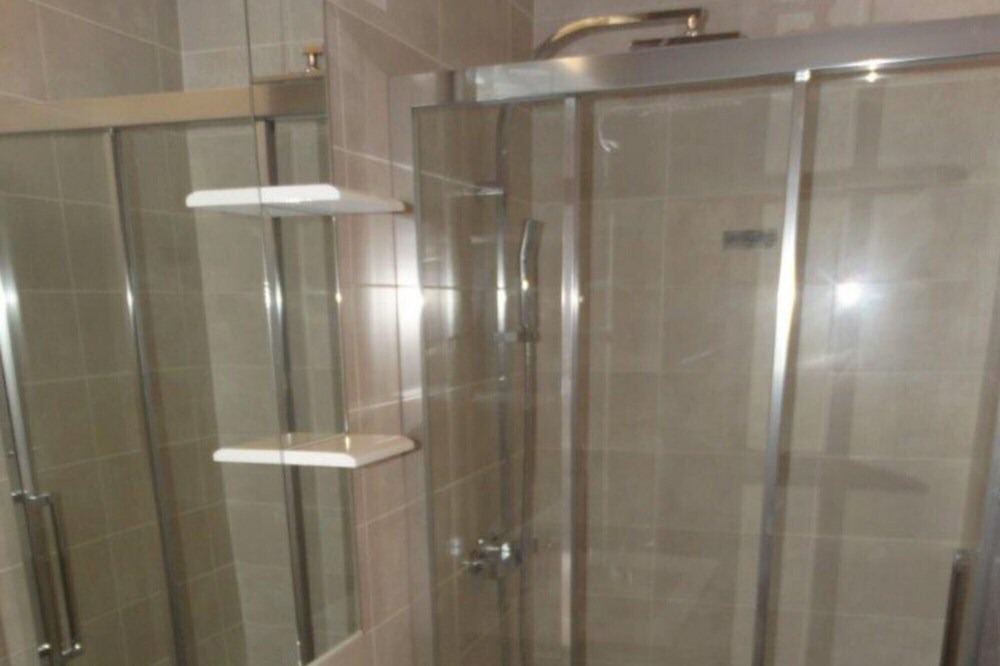 Photo of Bathroom in Saint-Etienne-de-Tinee