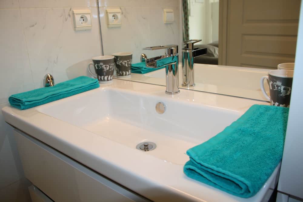 Photo of Bathroom in Carre d'Or