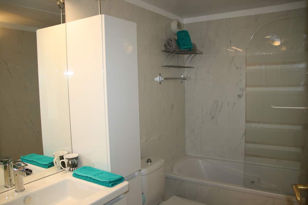 Photo of Bathroom in Carre d'Or