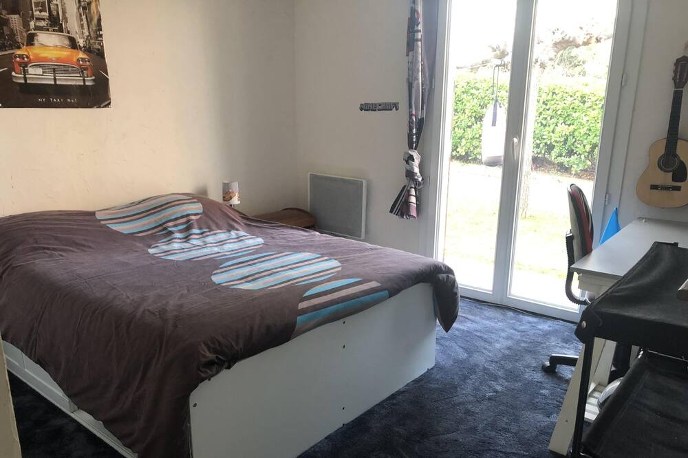 Photo of Bedroom in Lancon-Provence